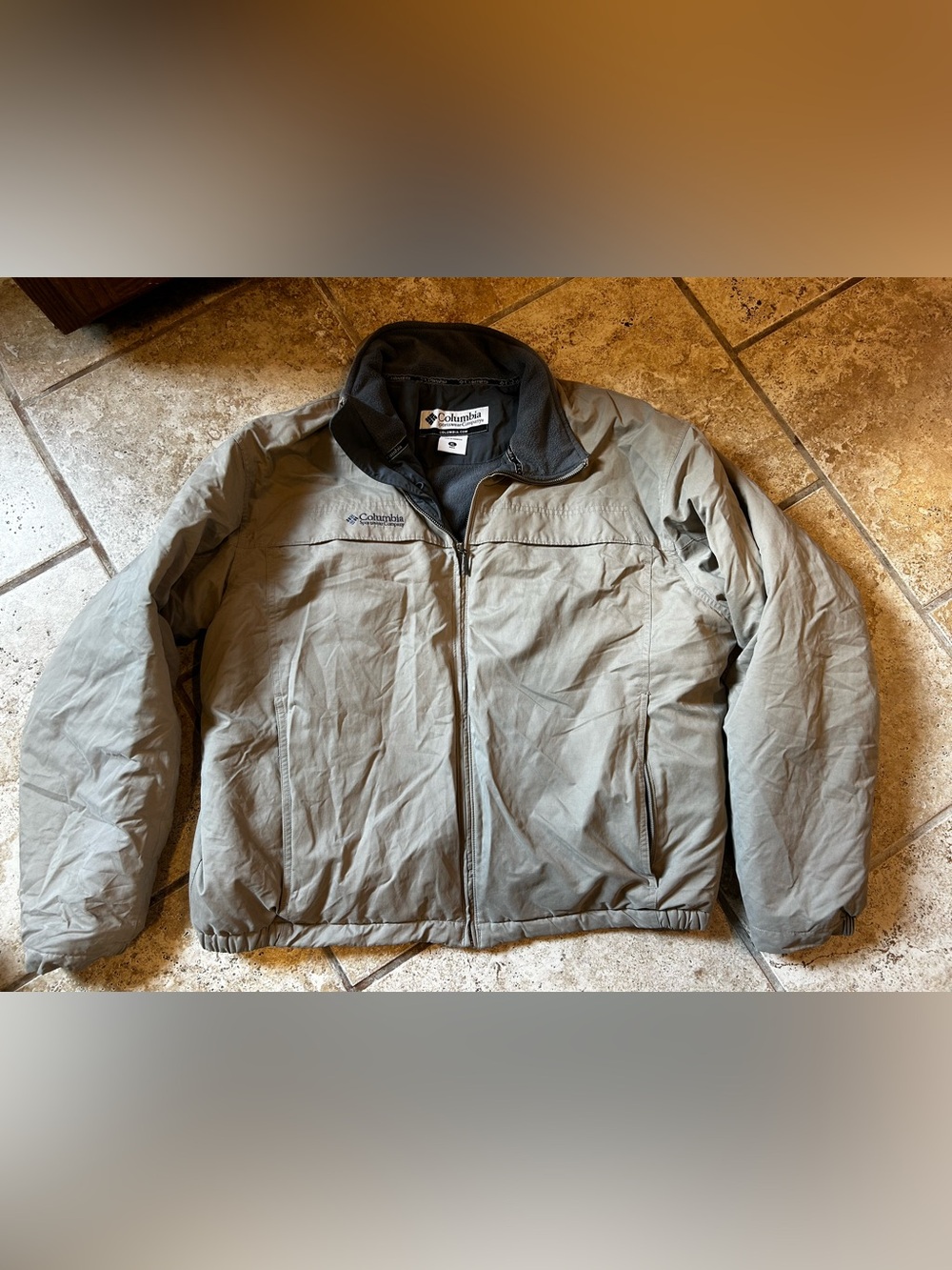 Columbia Men's Full Zip bomber Fleece Jacket  - Size XL - Long Sleeve - Beige